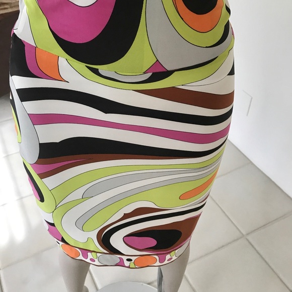 Analili Dresses & Skirts - Analilli Skirt in.a  Pucci  inspired pattern   XS